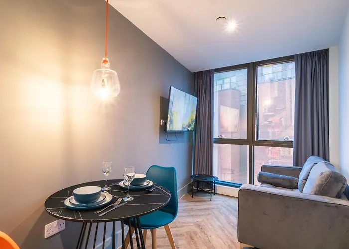 Stylish 2 Bedroom In Central