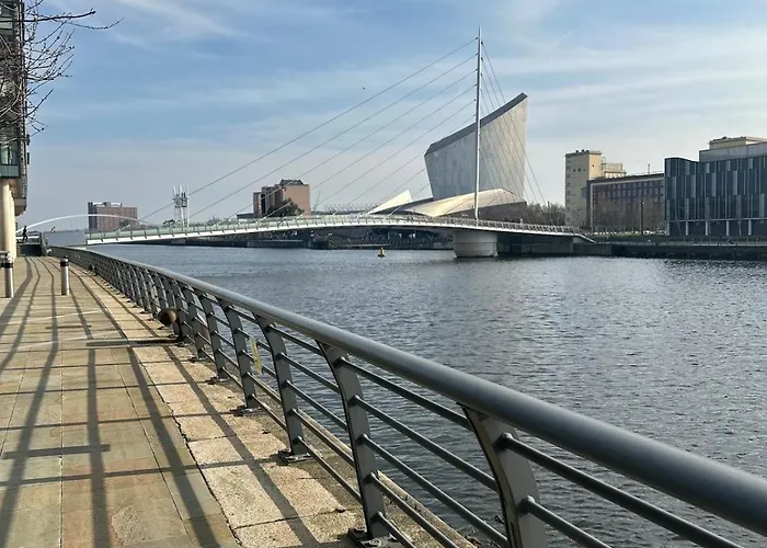 In Mediacity